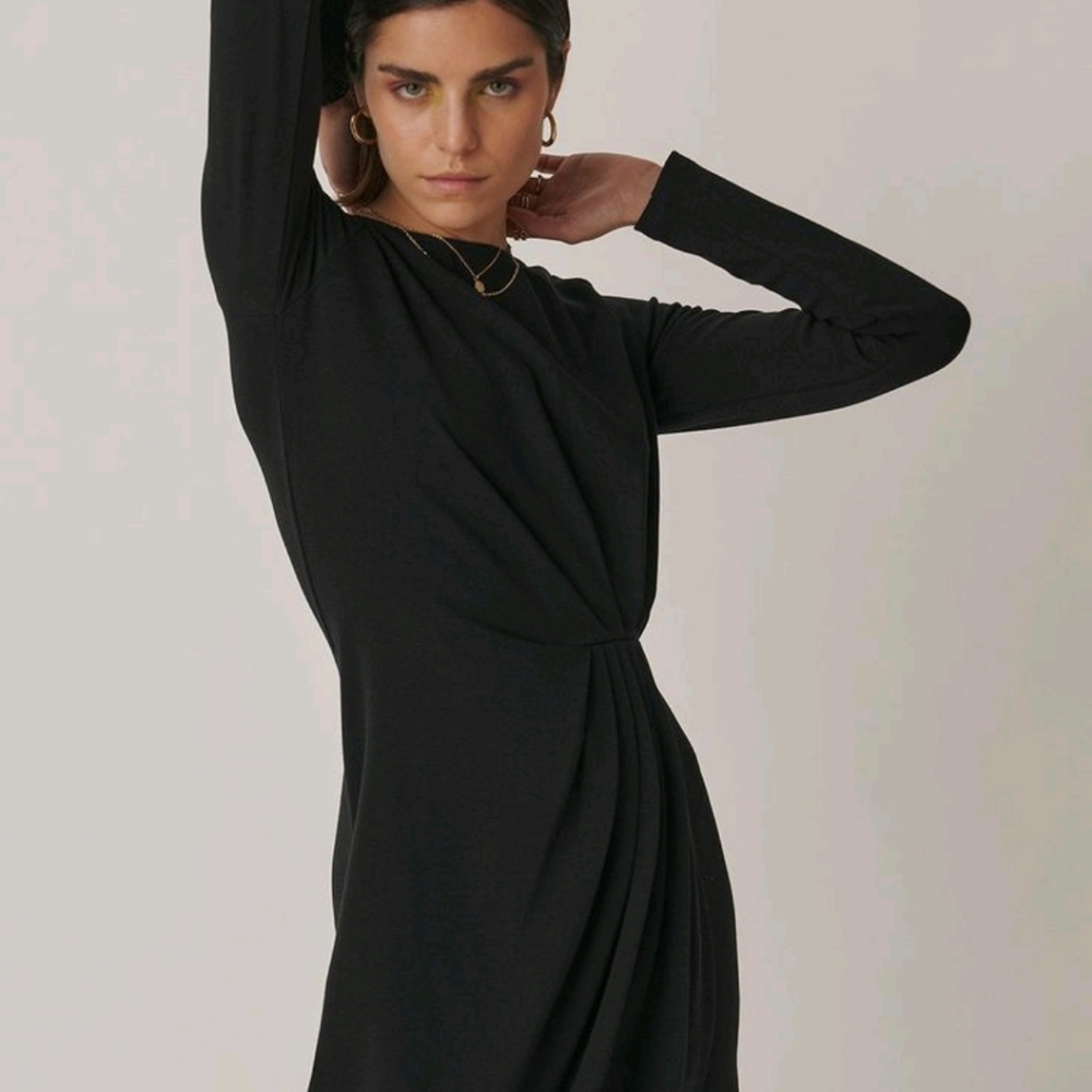 Side knot bodycon dress - Picture 5 of 5